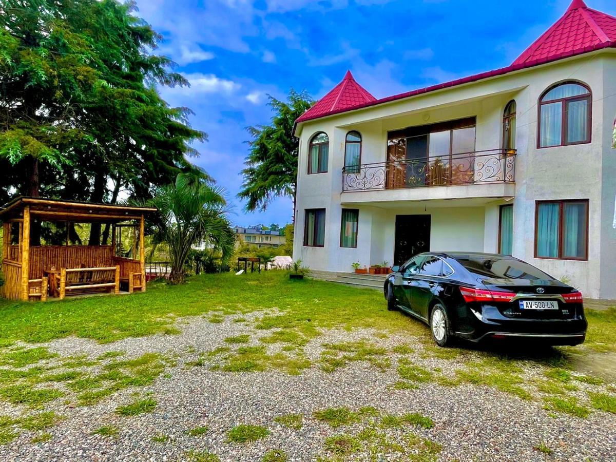 Villa In شاكفي المظهر الخارجي الصورة