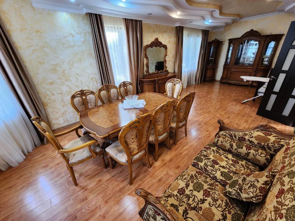 Villa In شاكفي المظهر الخارجي الصورة
