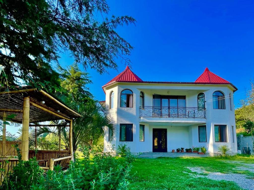 Villa In شاكفي المظهر الخارجي الصورة